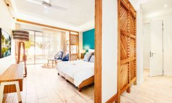 Victoria Beachcomber Resort & Spa;