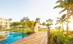 Victoria Beachcomber Resort &amp; Spa;