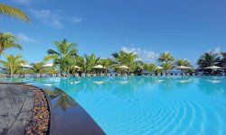Beachcomber Hotels & Resorts, Mauritius, île Maurice, Le Victoria Hotel, 4+-star, Beach, Travel, Tourism, Pool side, Pool, Sea view, Beach view,