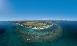 Victoria Beachcomber Resort & Spa