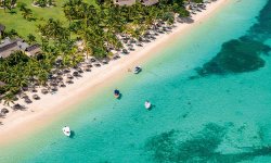 Paradis Beachcomber Golf Resort &amp; Spa