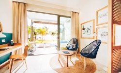 Victoria Beachcomber Resort & Spa;