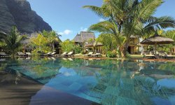 Dinarobin Hotel Golf & Spa