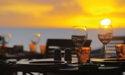 Beachcomber Hotels & Resorts, Mauritius, île Maurice, Le Victoria Hotel, 4+-star, Beach, Travel, Tourism, Sea view, Beach view, Pool side, Service, Food, Restaurant, Sunset,